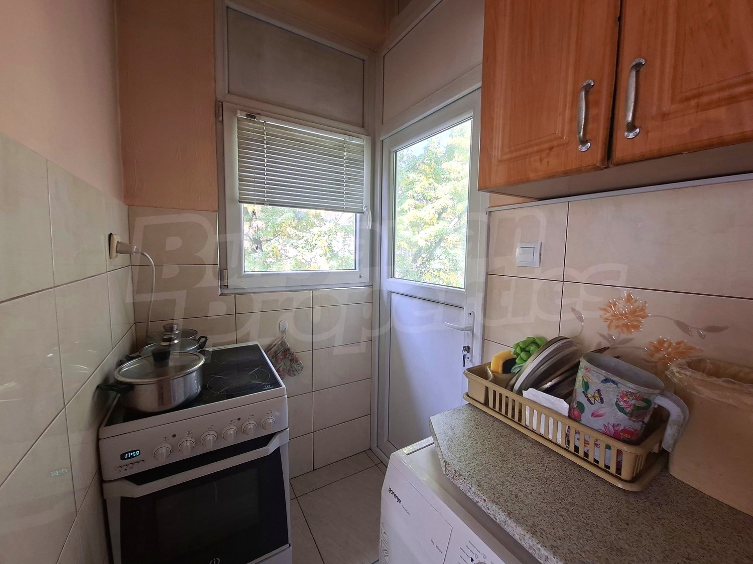 inside, kitchen