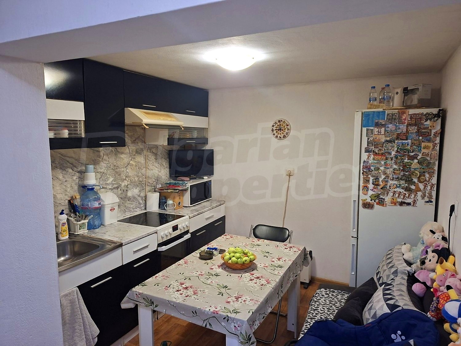 inside, kitchen, furnished