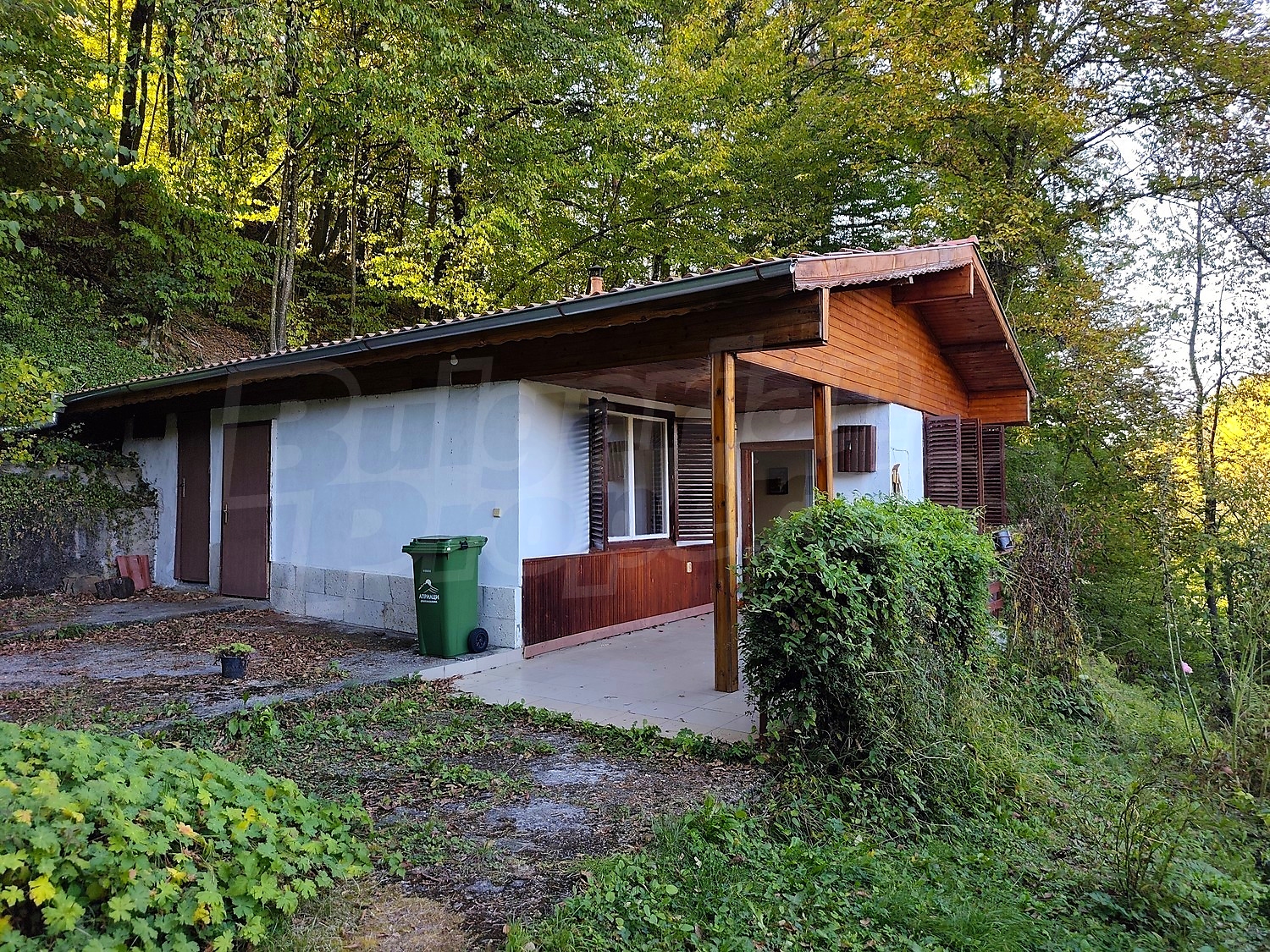 outside, facade, green area, garden