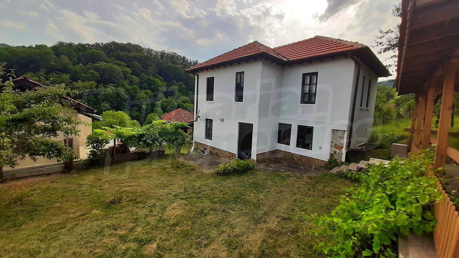 outside, facade, garden, green area