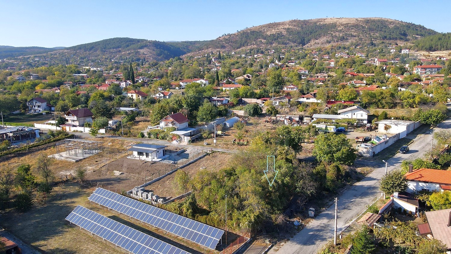 outside, mountain, green area