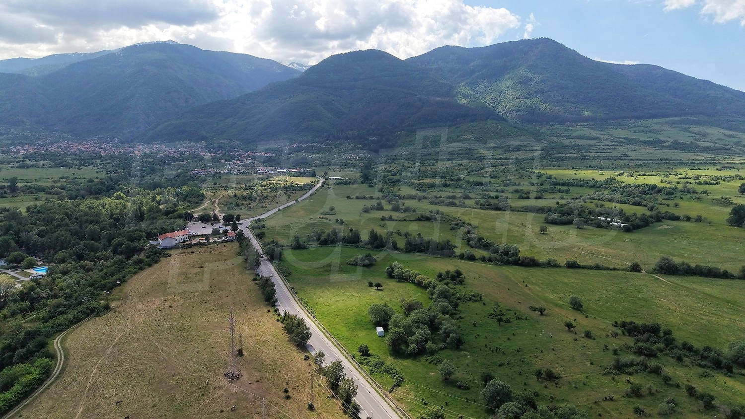 outside, mountain, green area