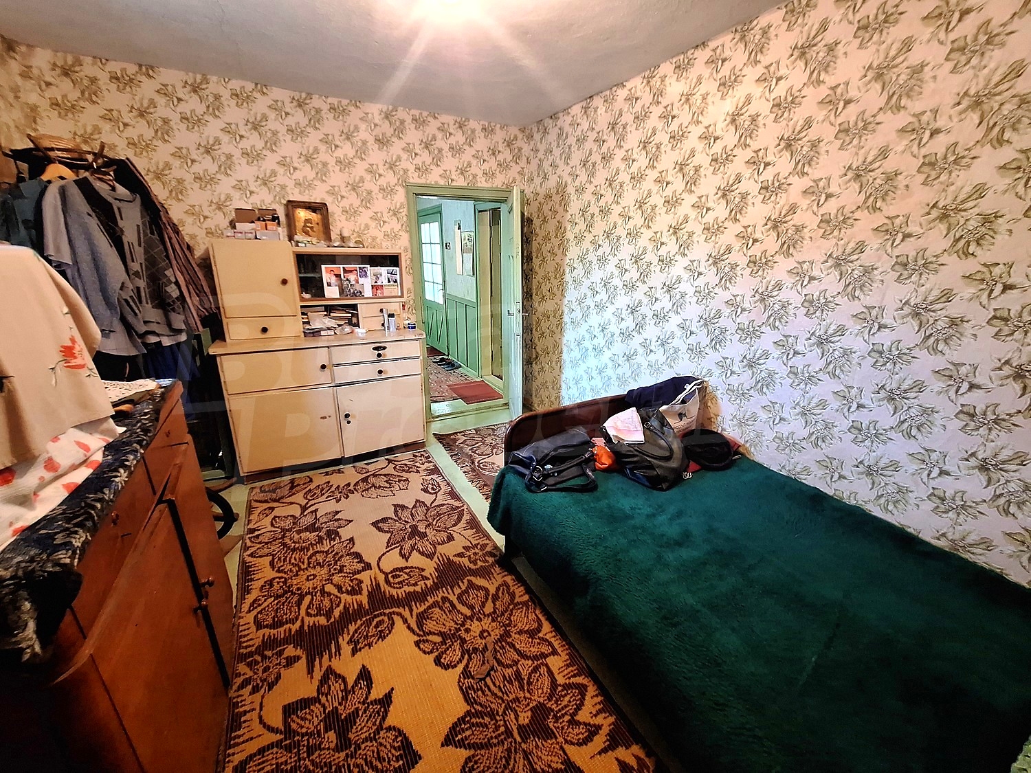 inside, bedroom