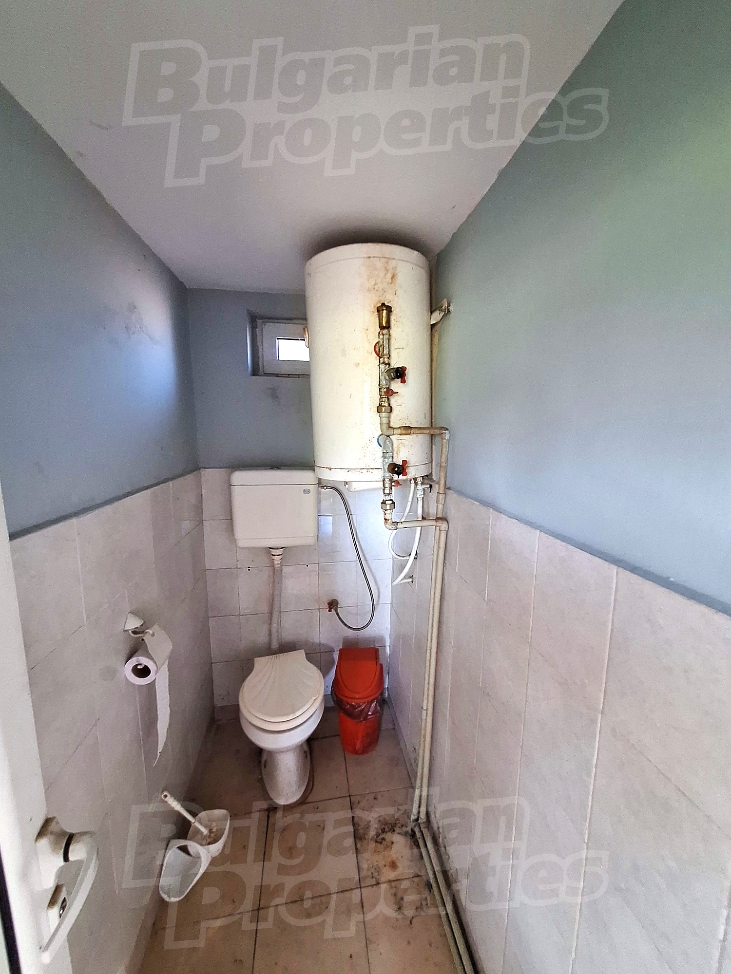 inside, toilet