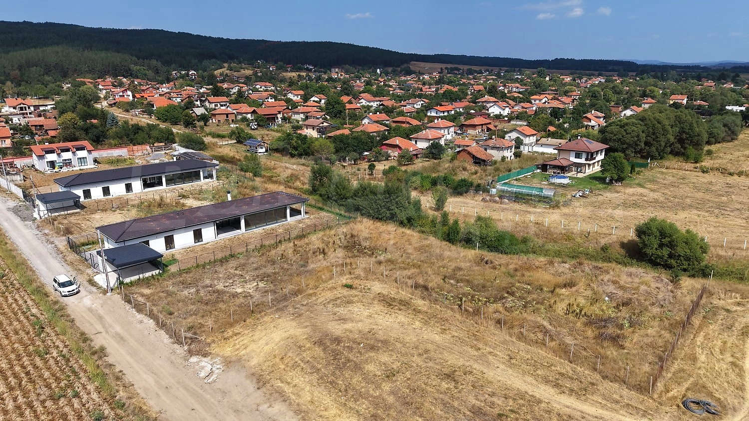 outside, green area