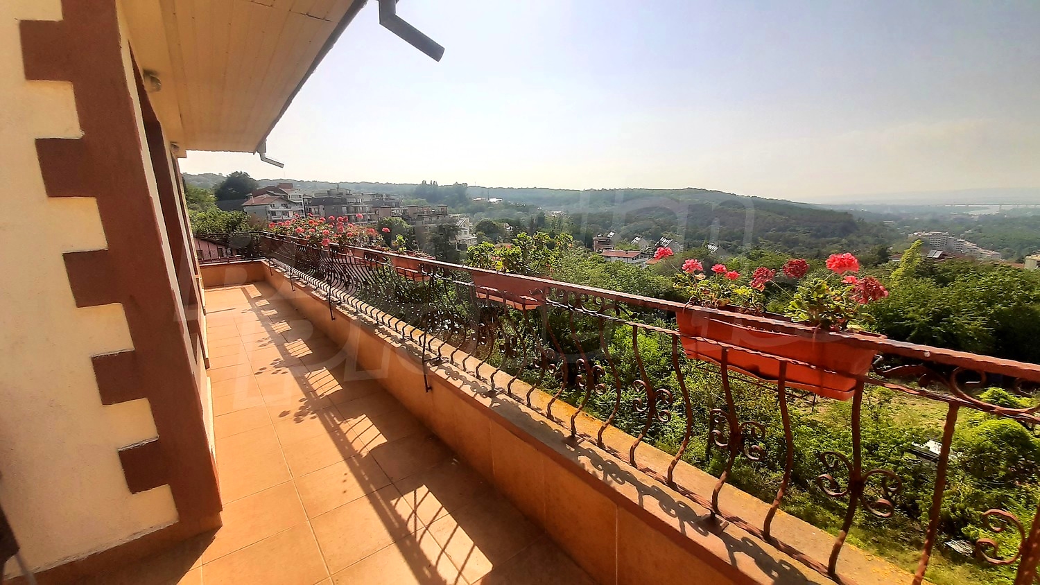 balcony, view from balcony, green area