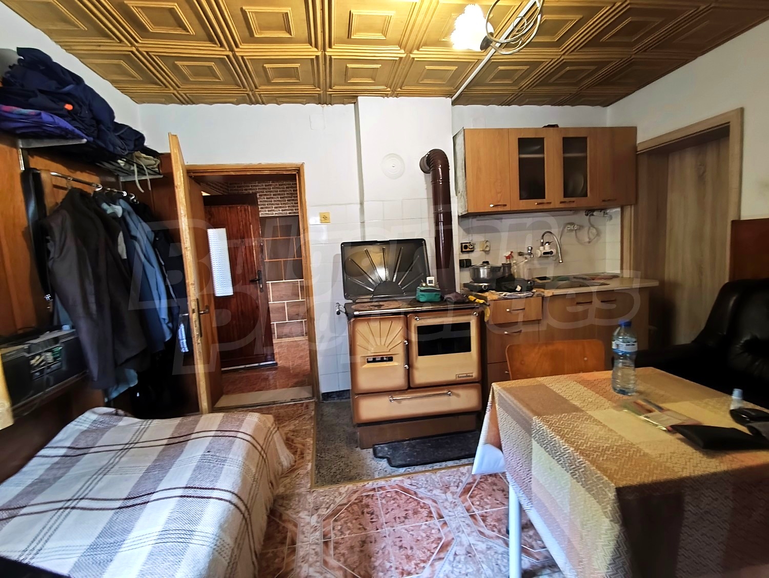 inside, kitchen, furnished