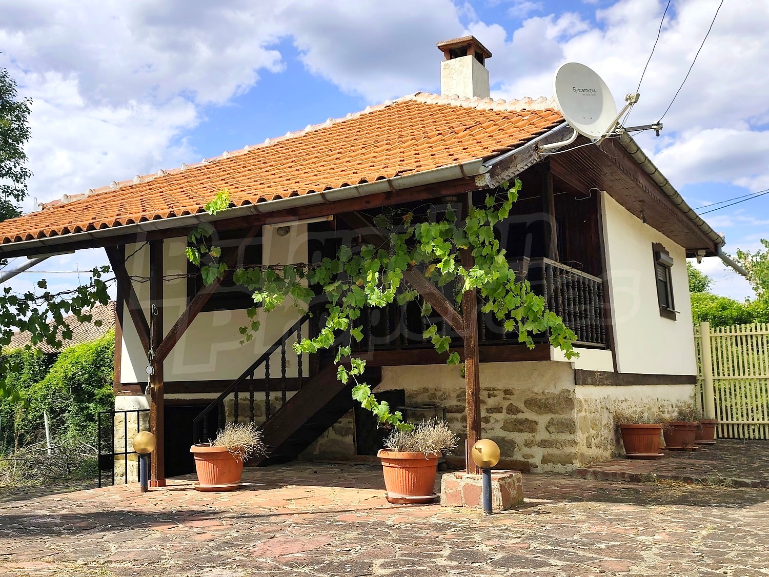 outside, facade, garden