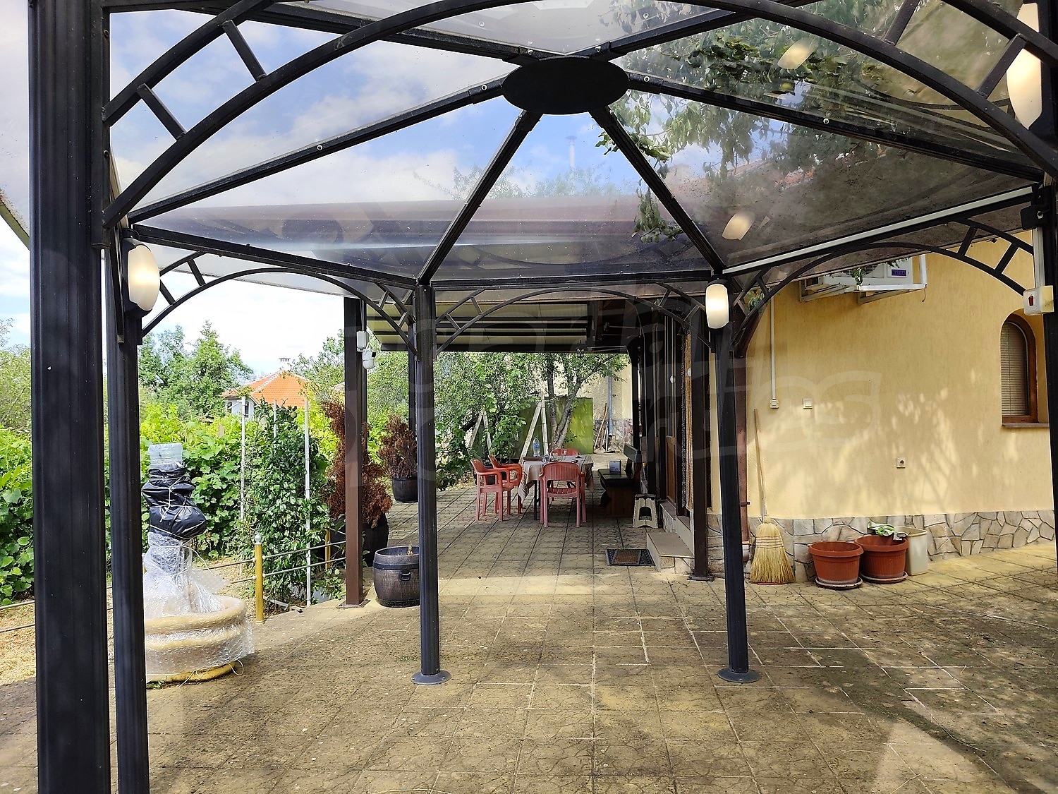 outside, garden