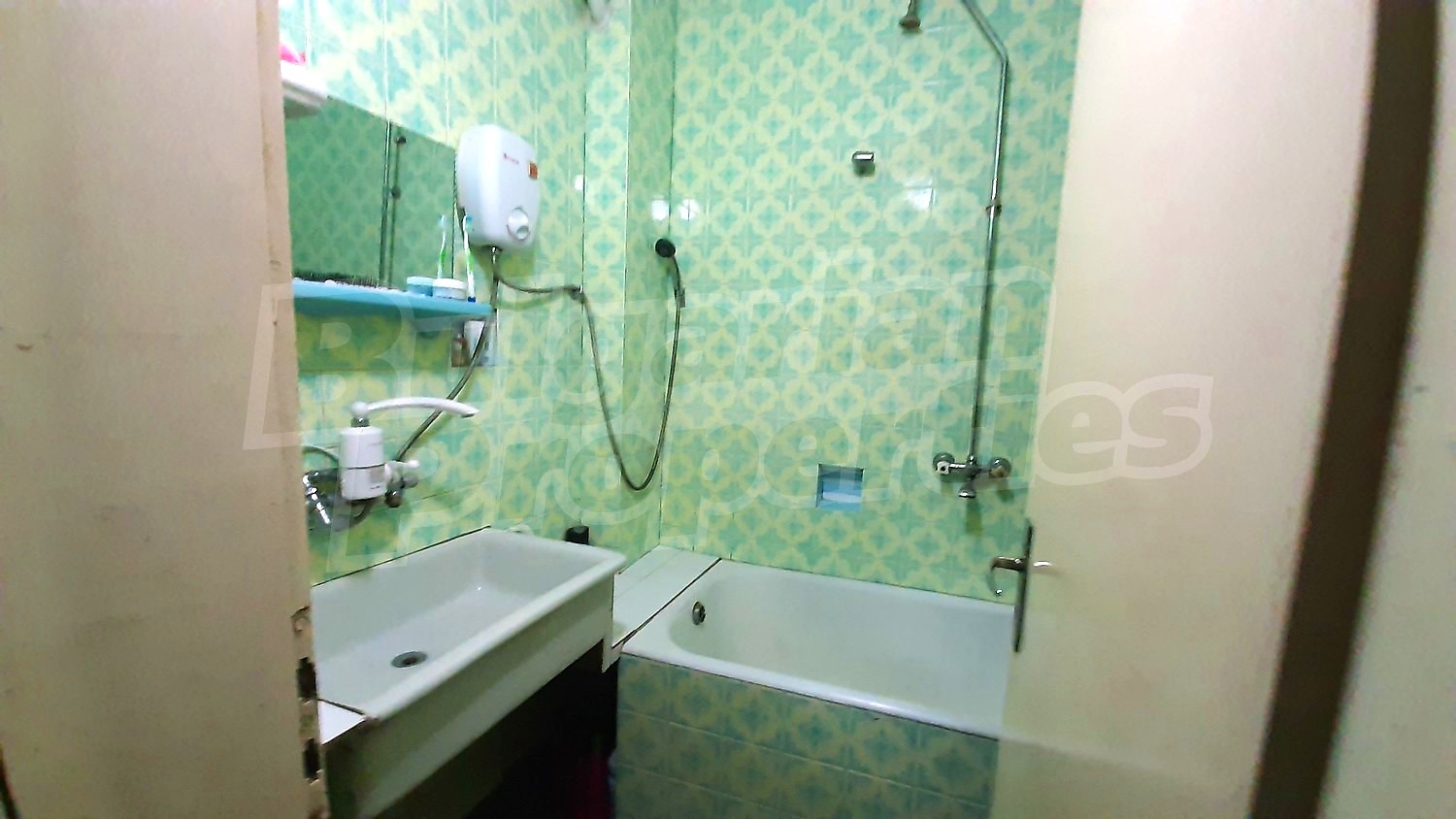 inside, bathroom