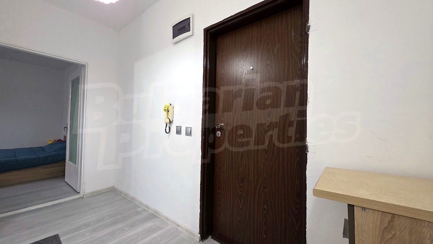 hallway, inside