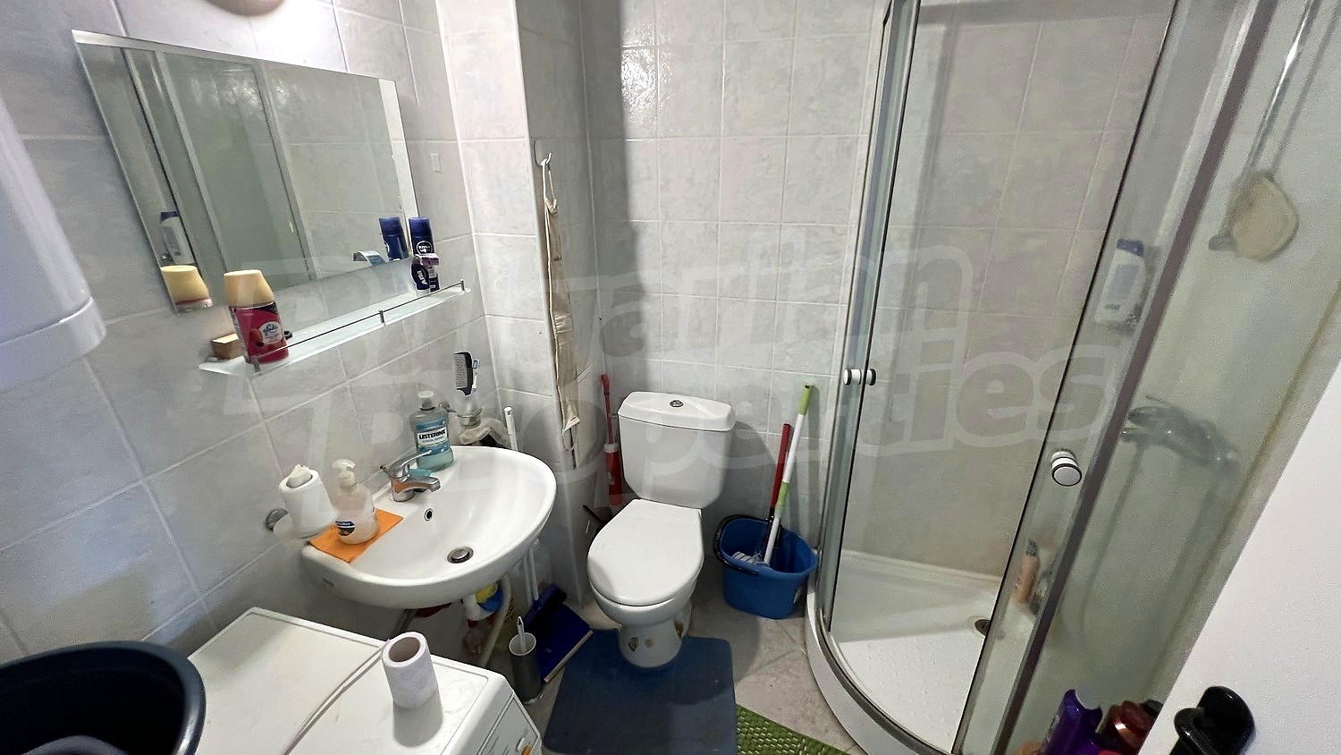 bathroom, toilet
