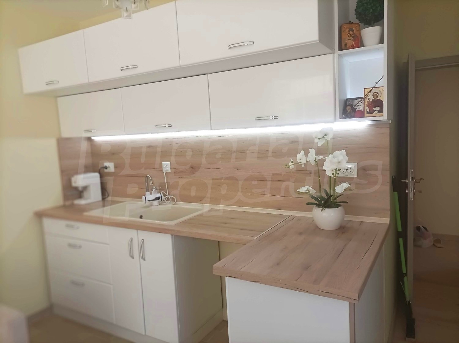 inside, kitchen, furnished