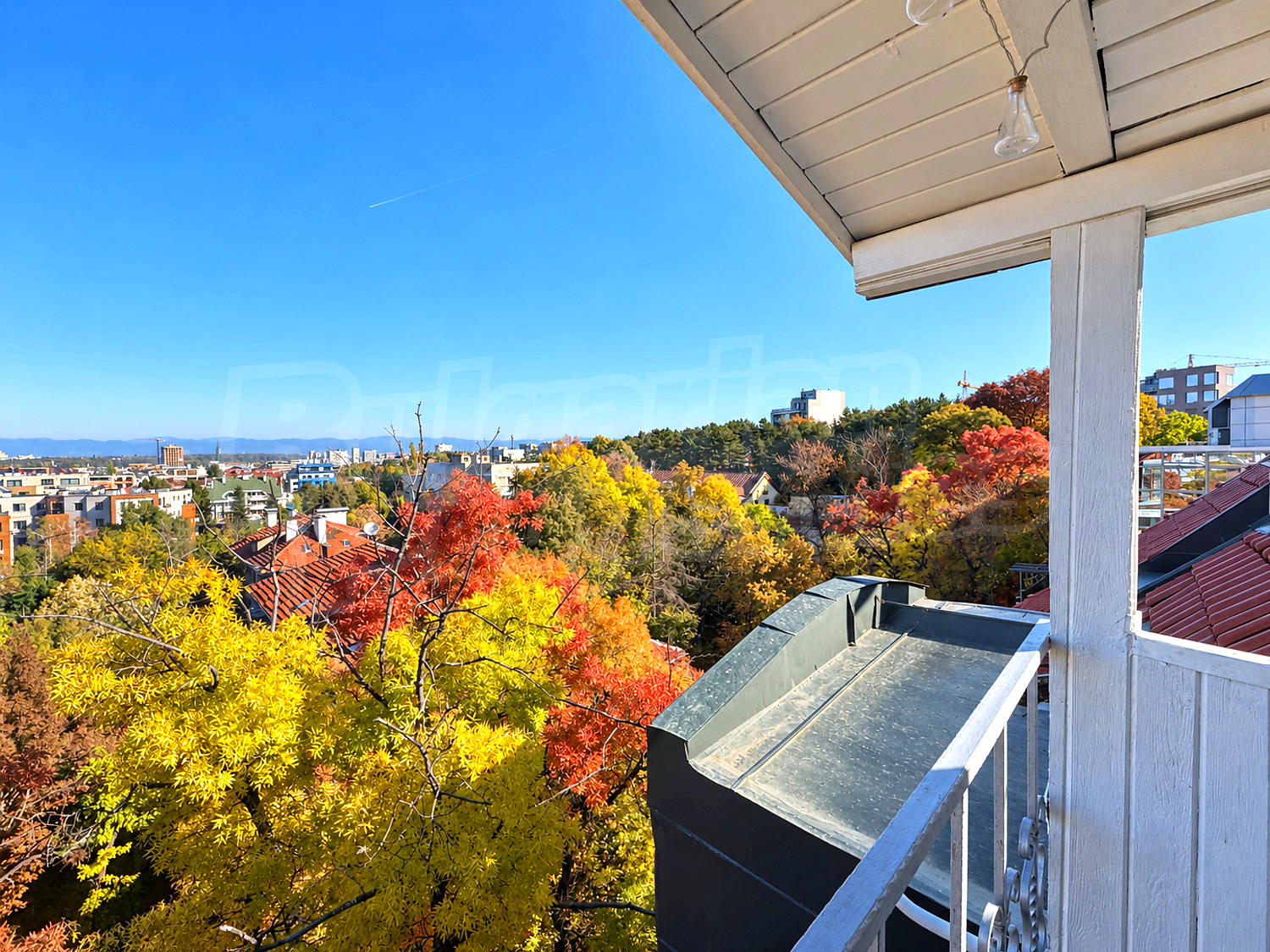 outside, view from balcony, green area