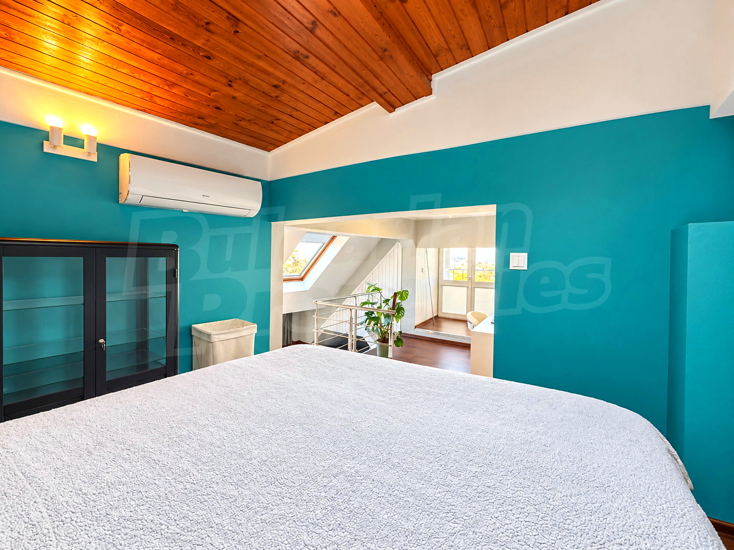inside, bedroom