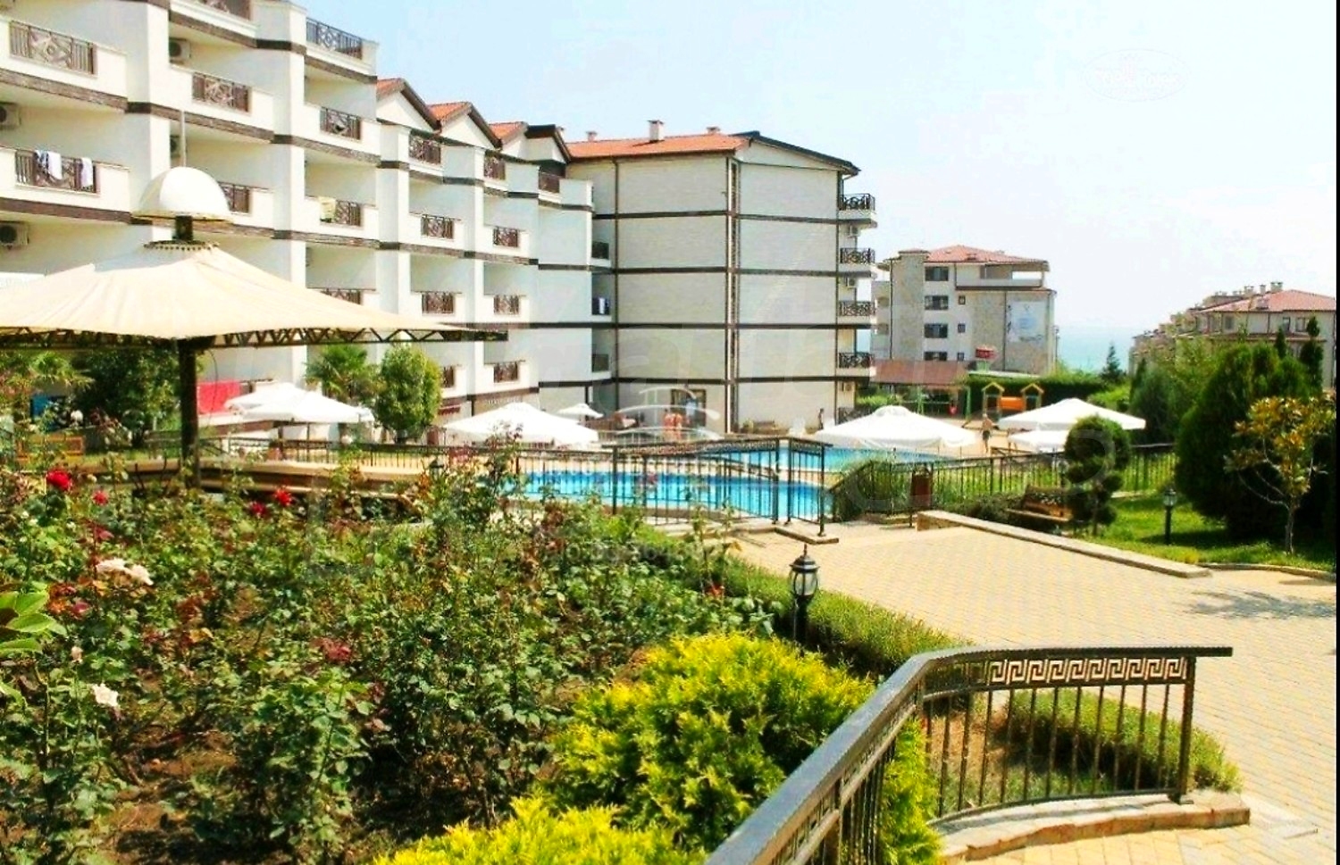 outside, pool, garden