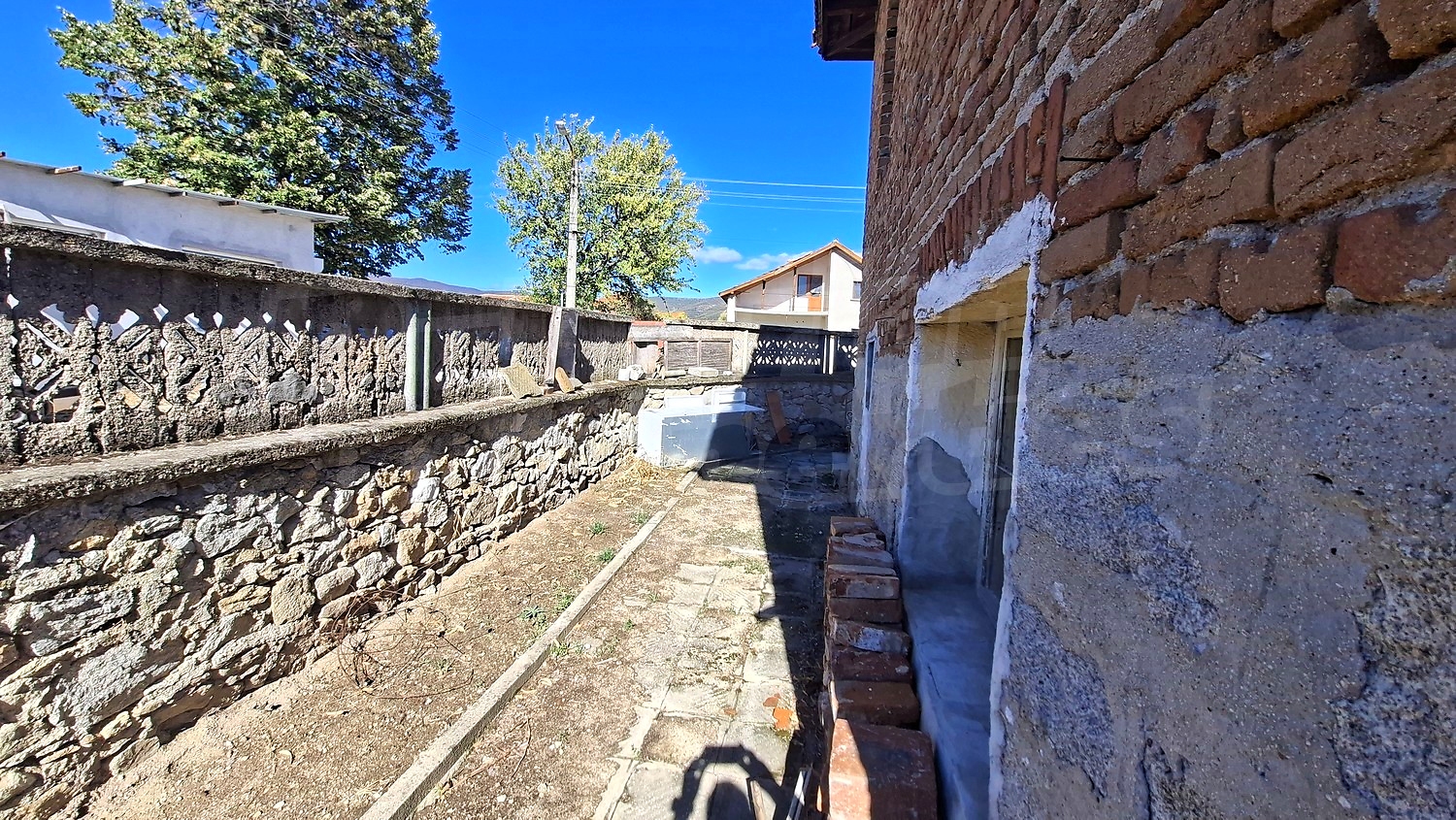 outside, facade, garden