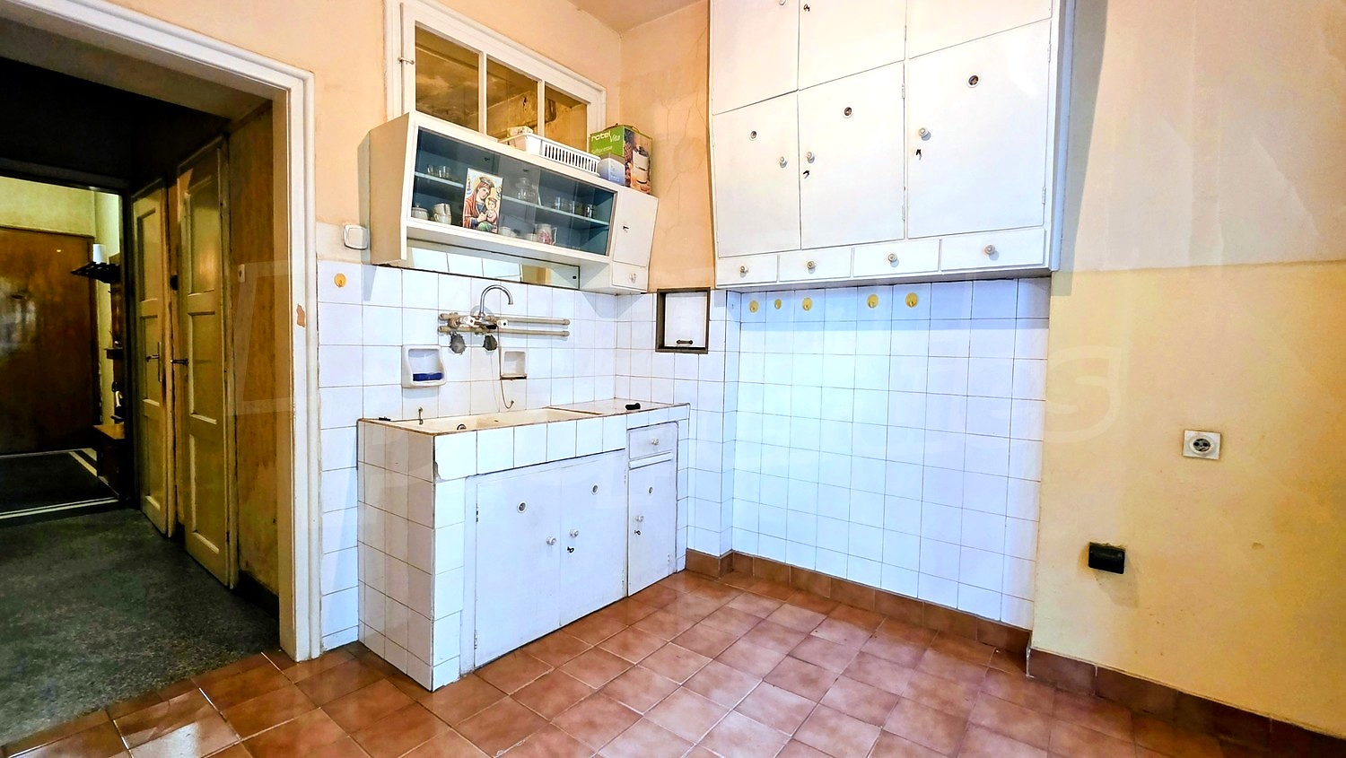 inside, kitchen