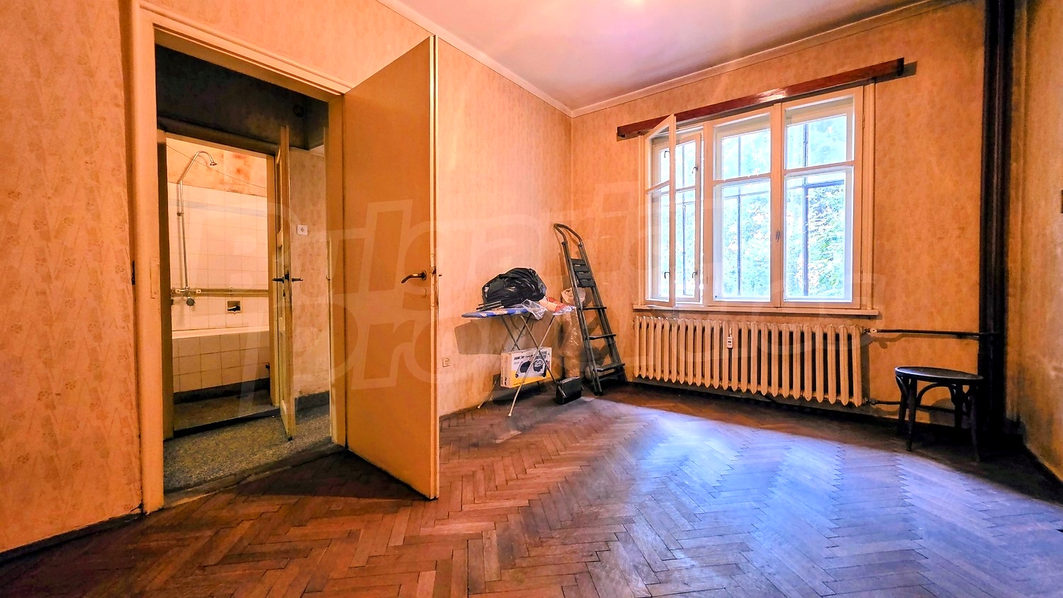 inside, bathroom, furnished