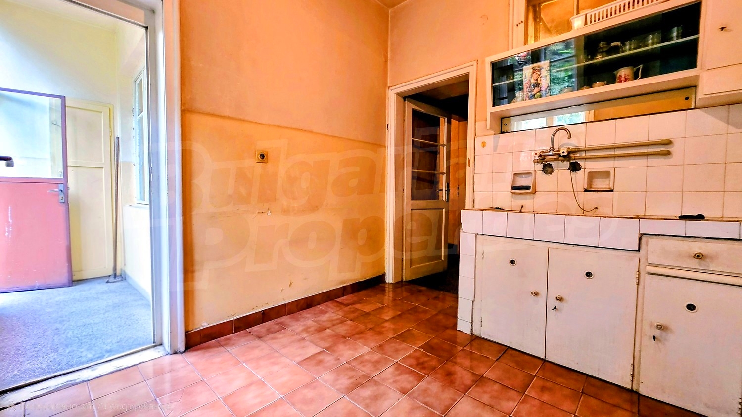 inside, kitchen