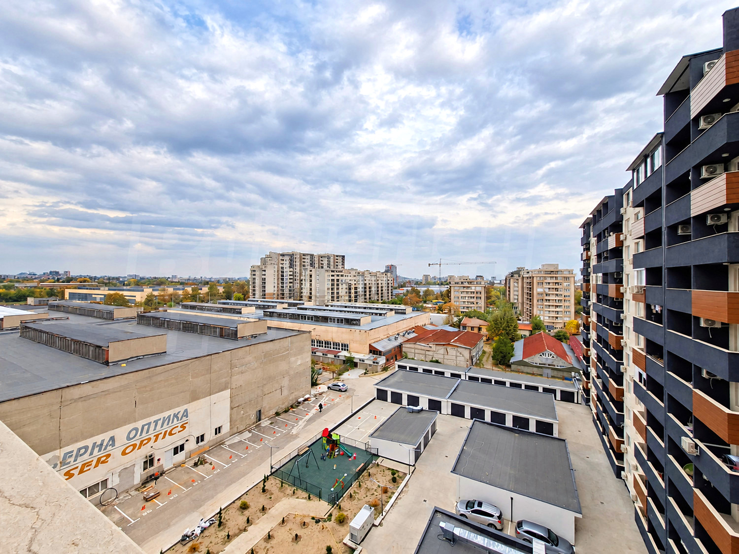 outside, view from balcony