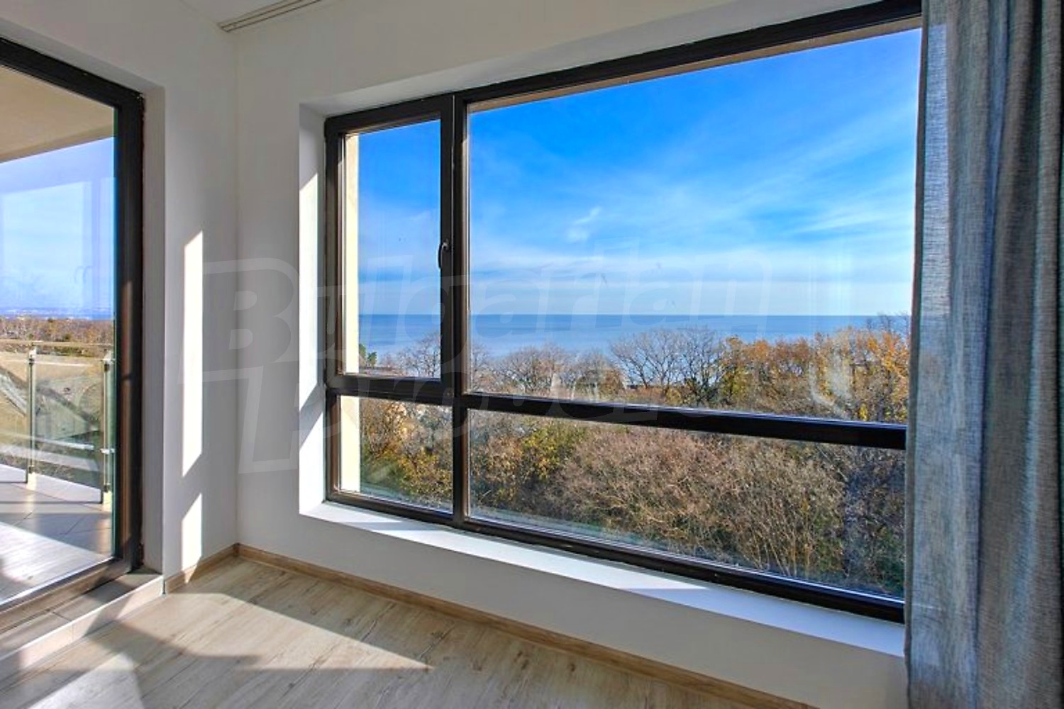 inside, view from balcony, sea