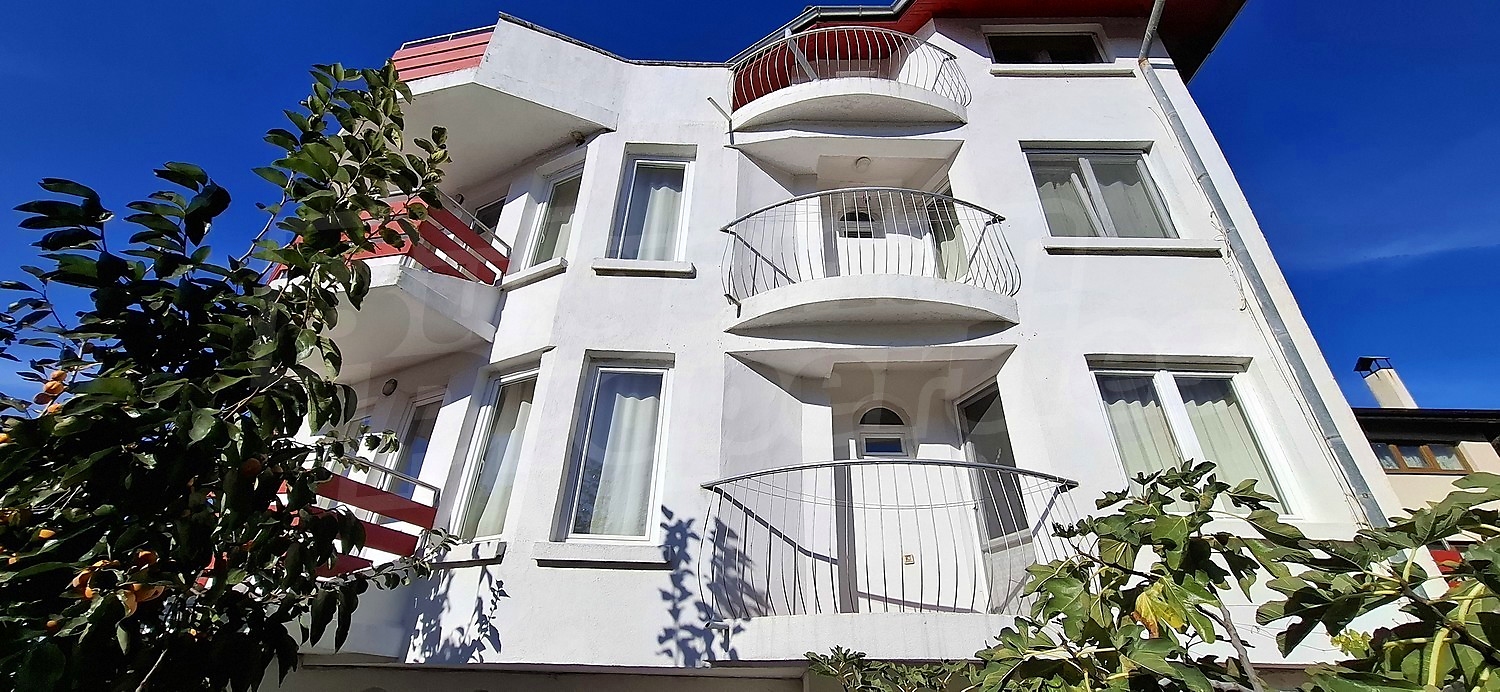 facade, garden