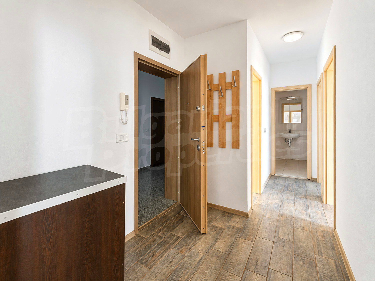 hallway, inside