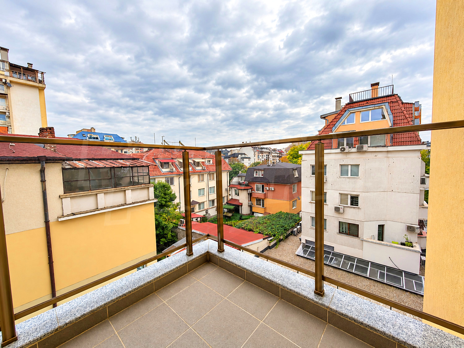 outside, view from balcony