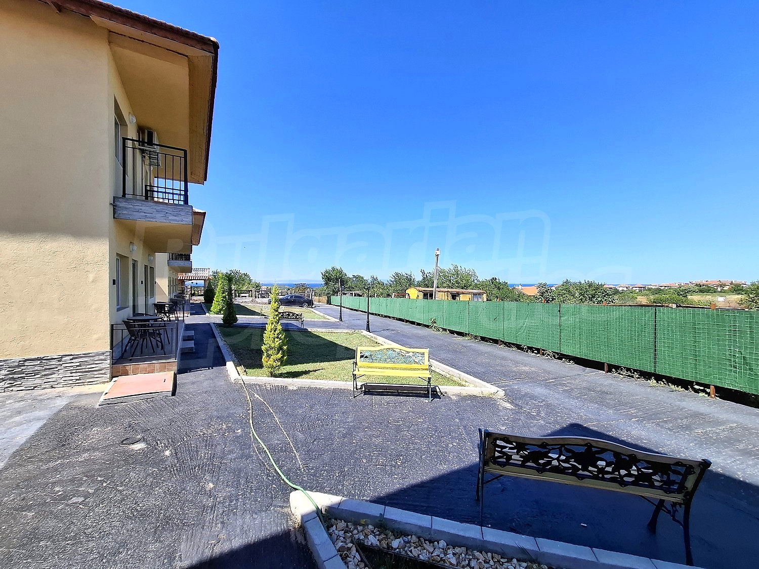 outside, garden