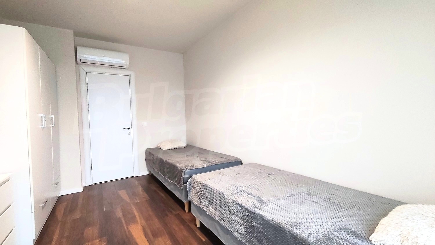 inside, bedroom, furnished