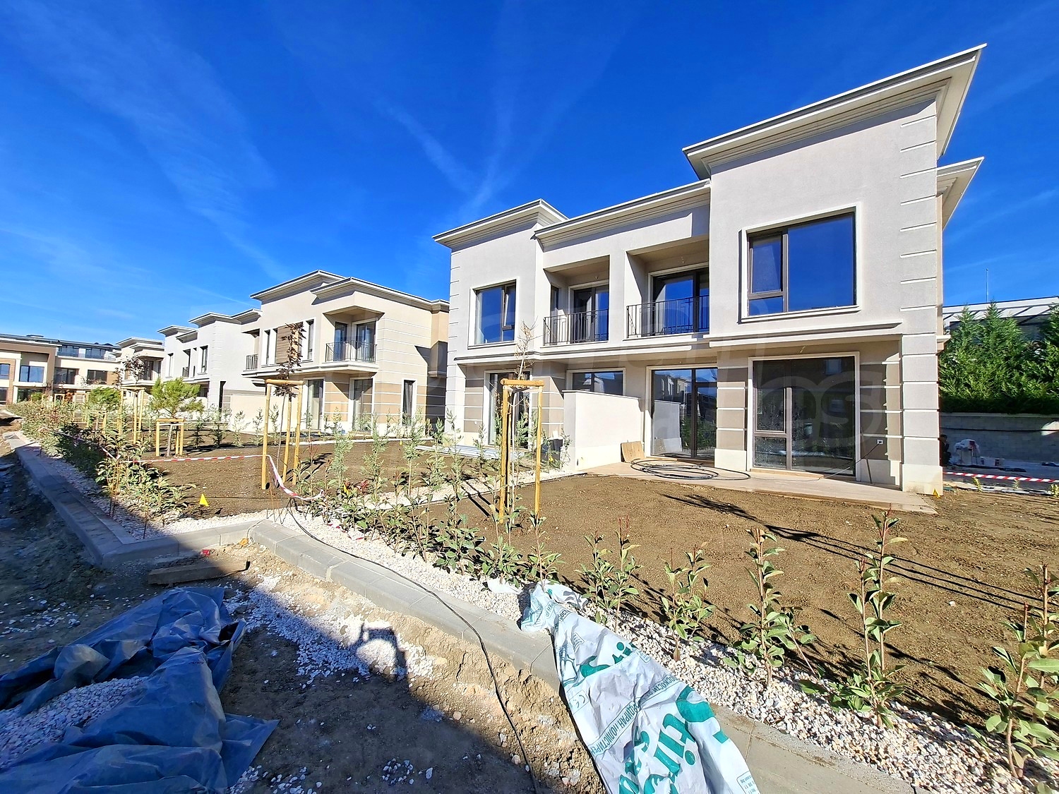 outside, facade, garden