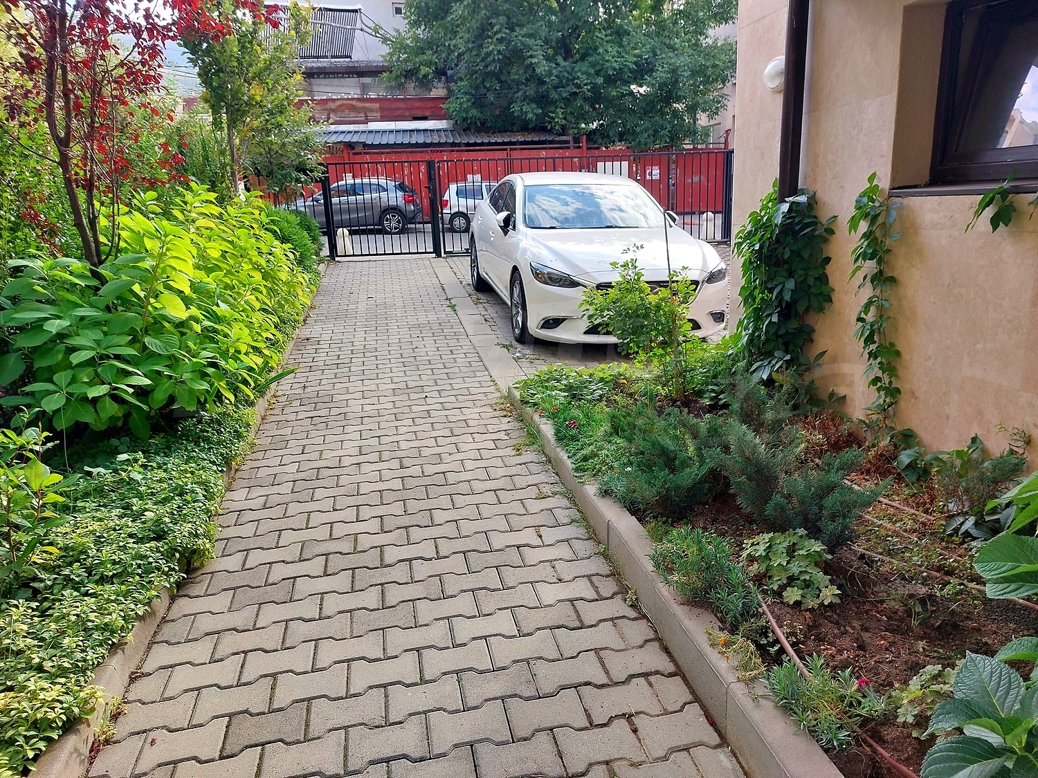 outside, parking, garden