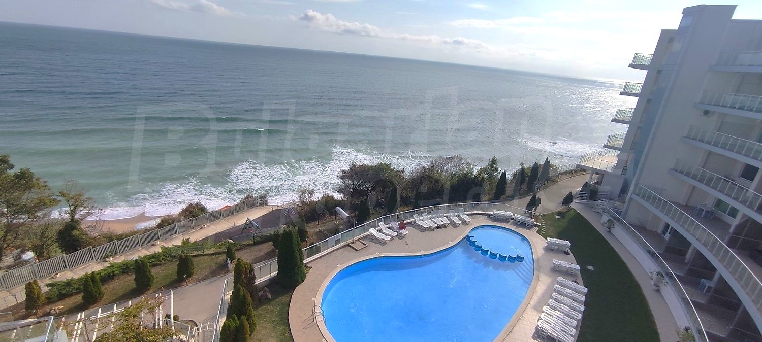 outside, pool, sea