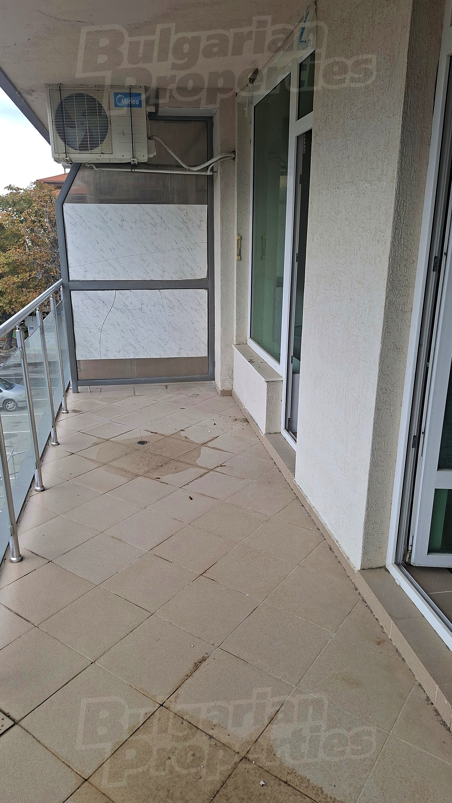 balcony, outside