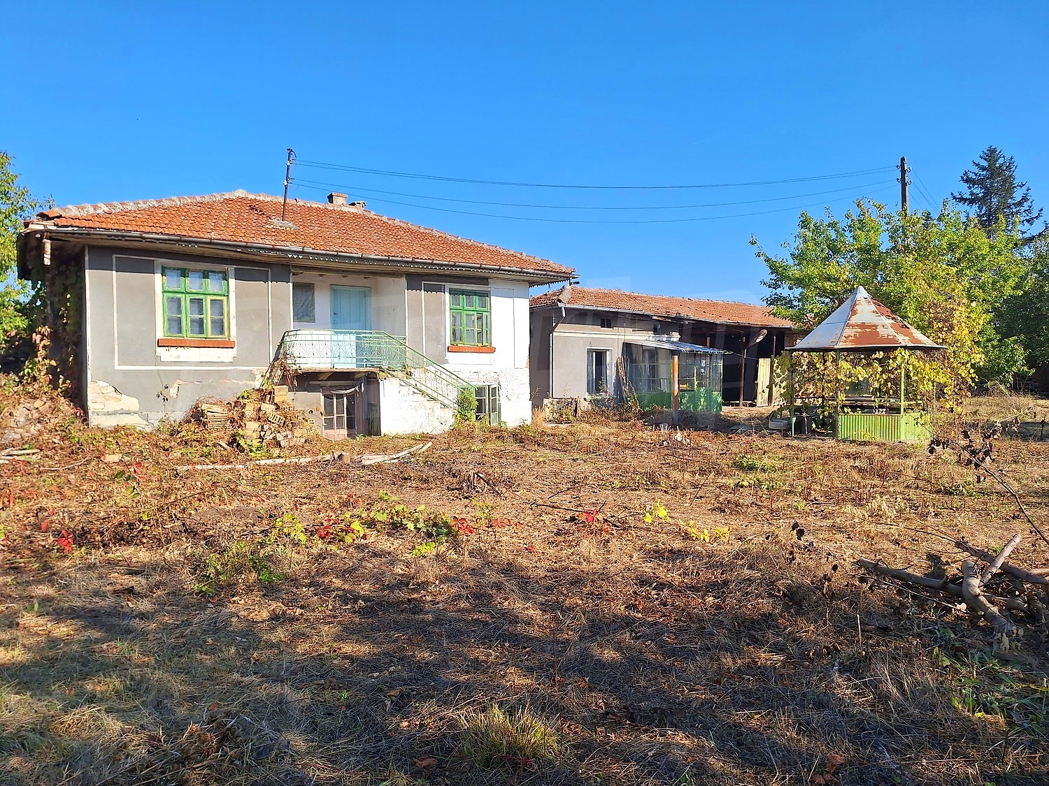 outside, facade, garden