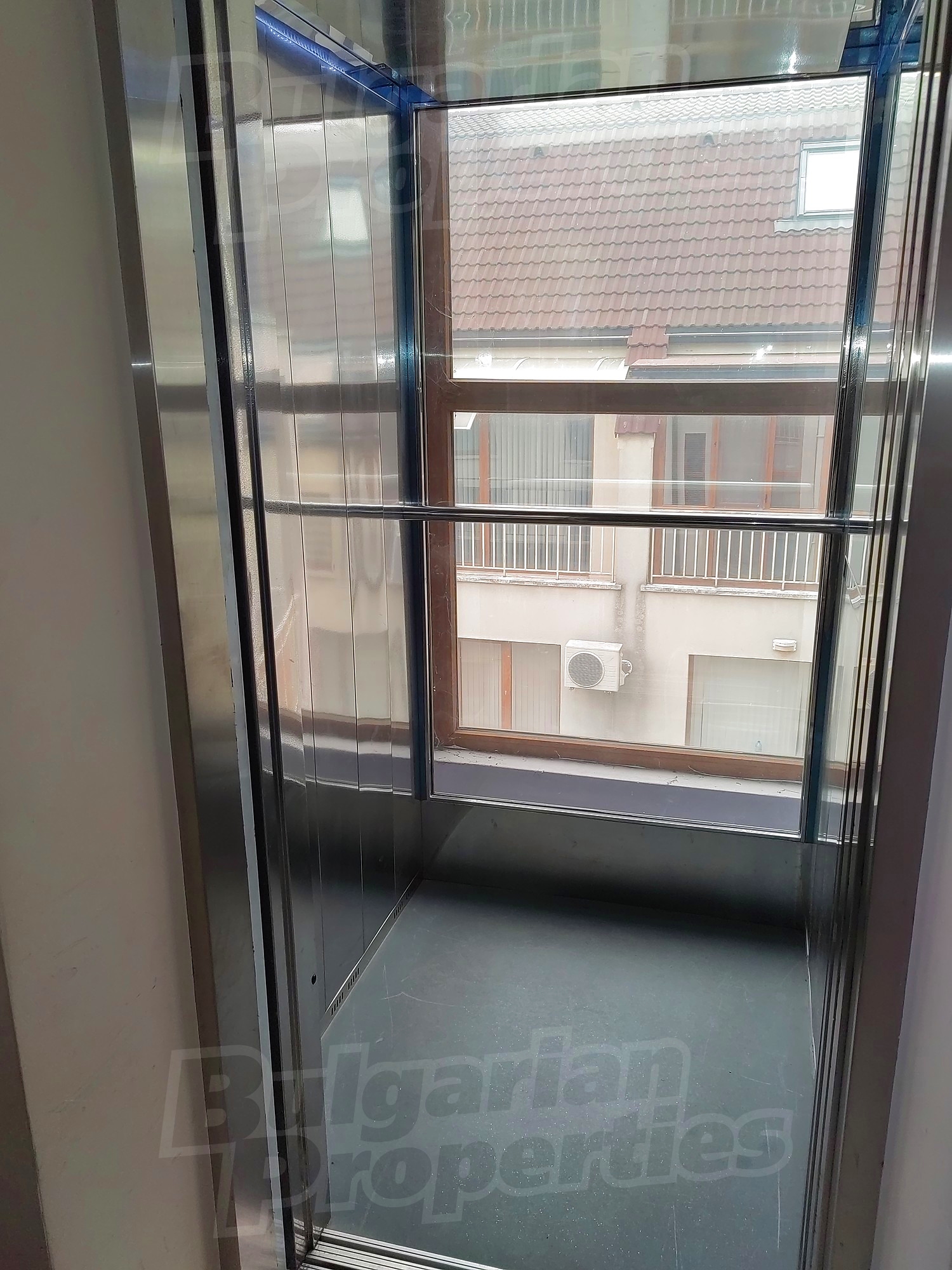 inside, inside building entrance