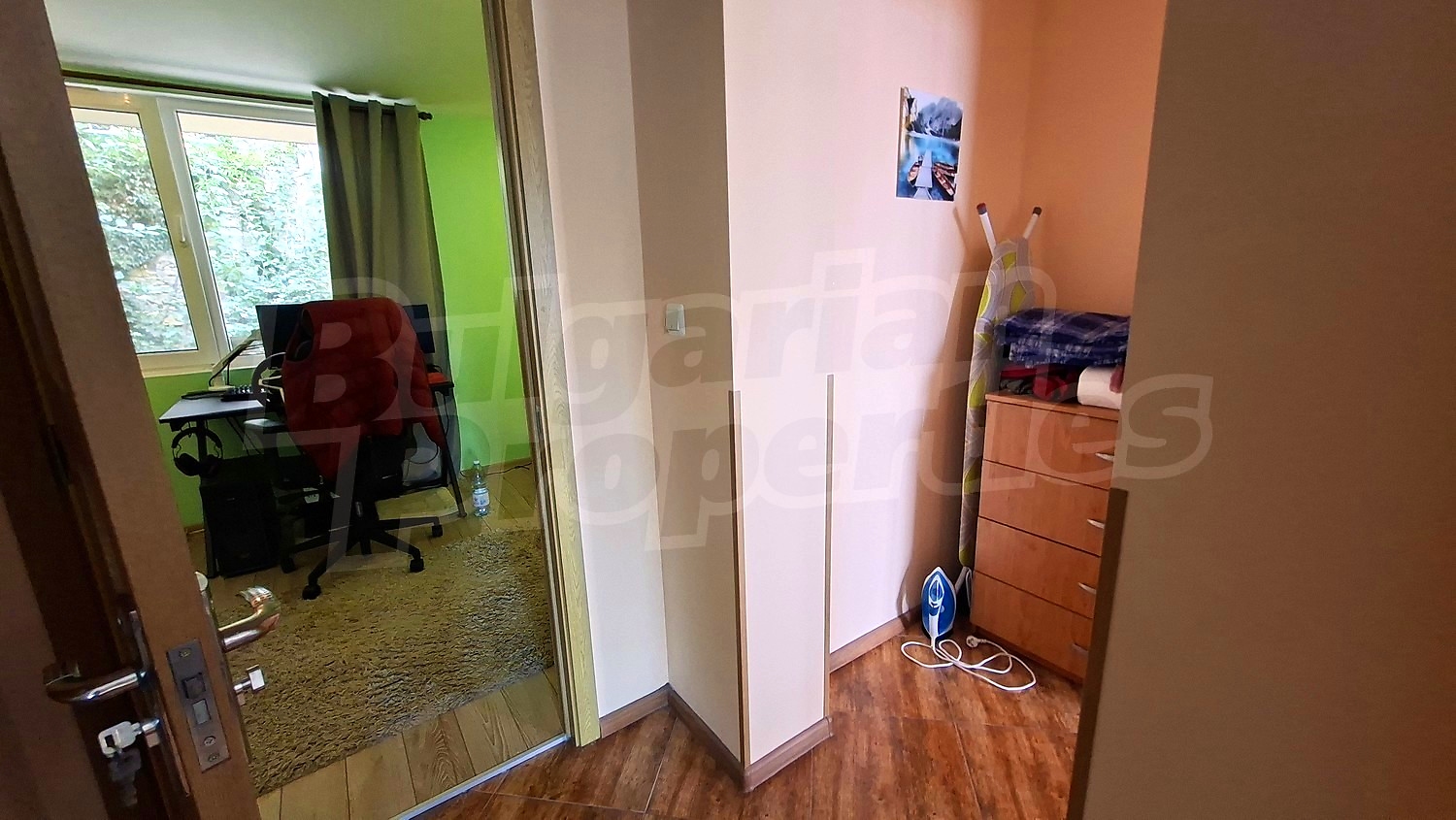 inside, bedroom