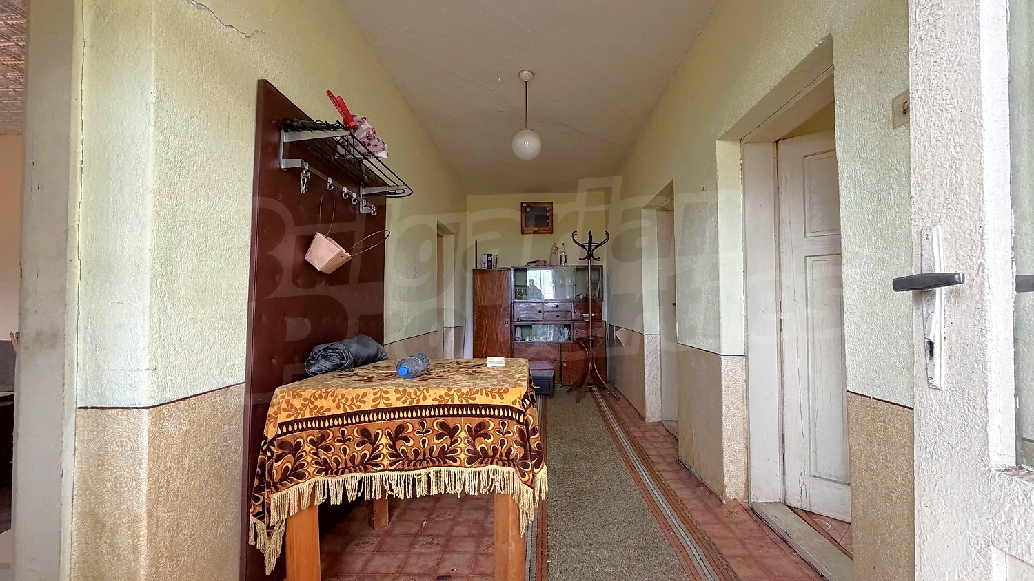 inside, hallway, furnished