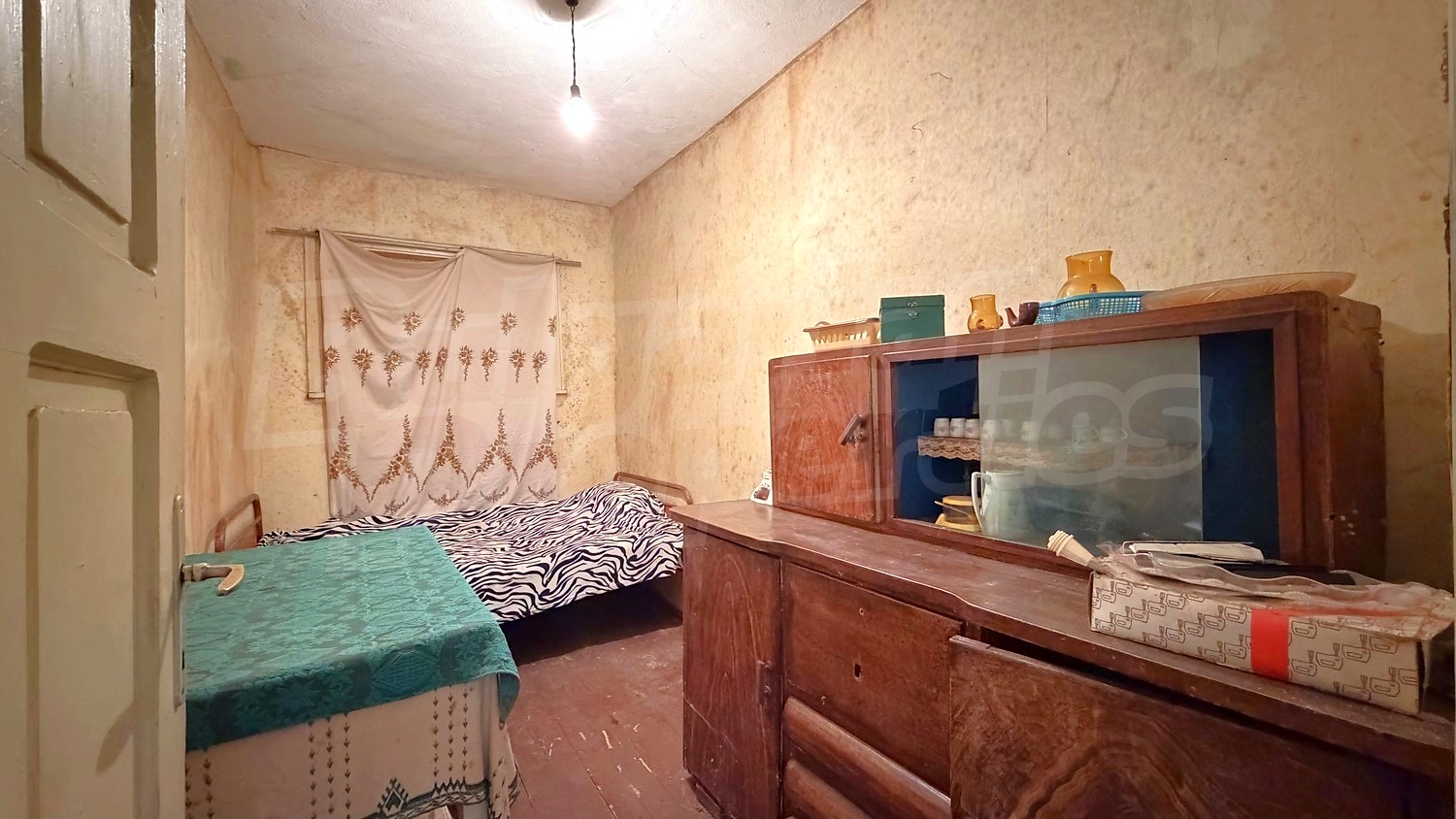 inside, bedroom, furnished