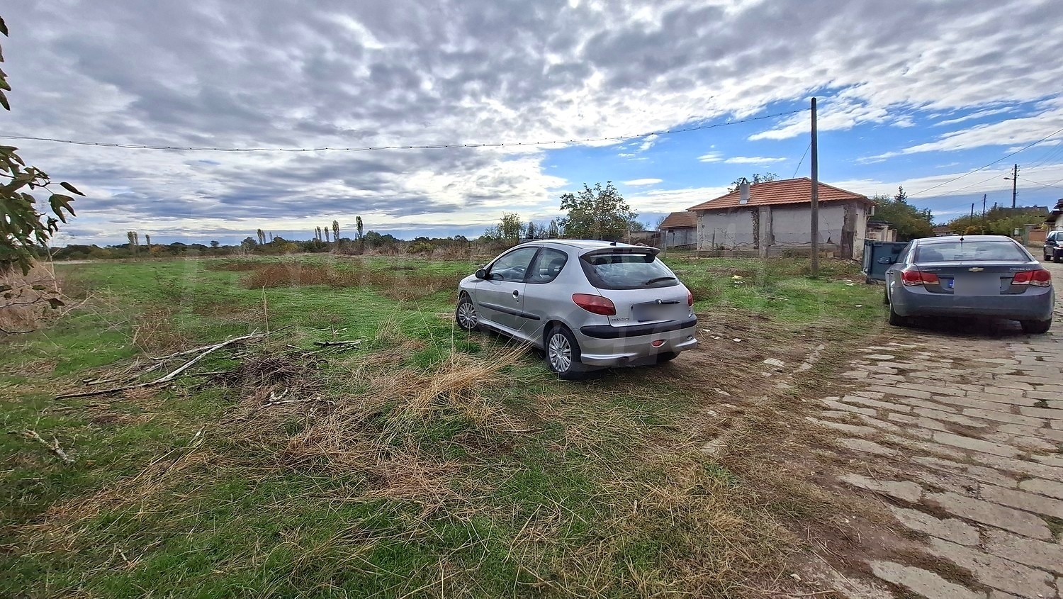 outside, parking, green area