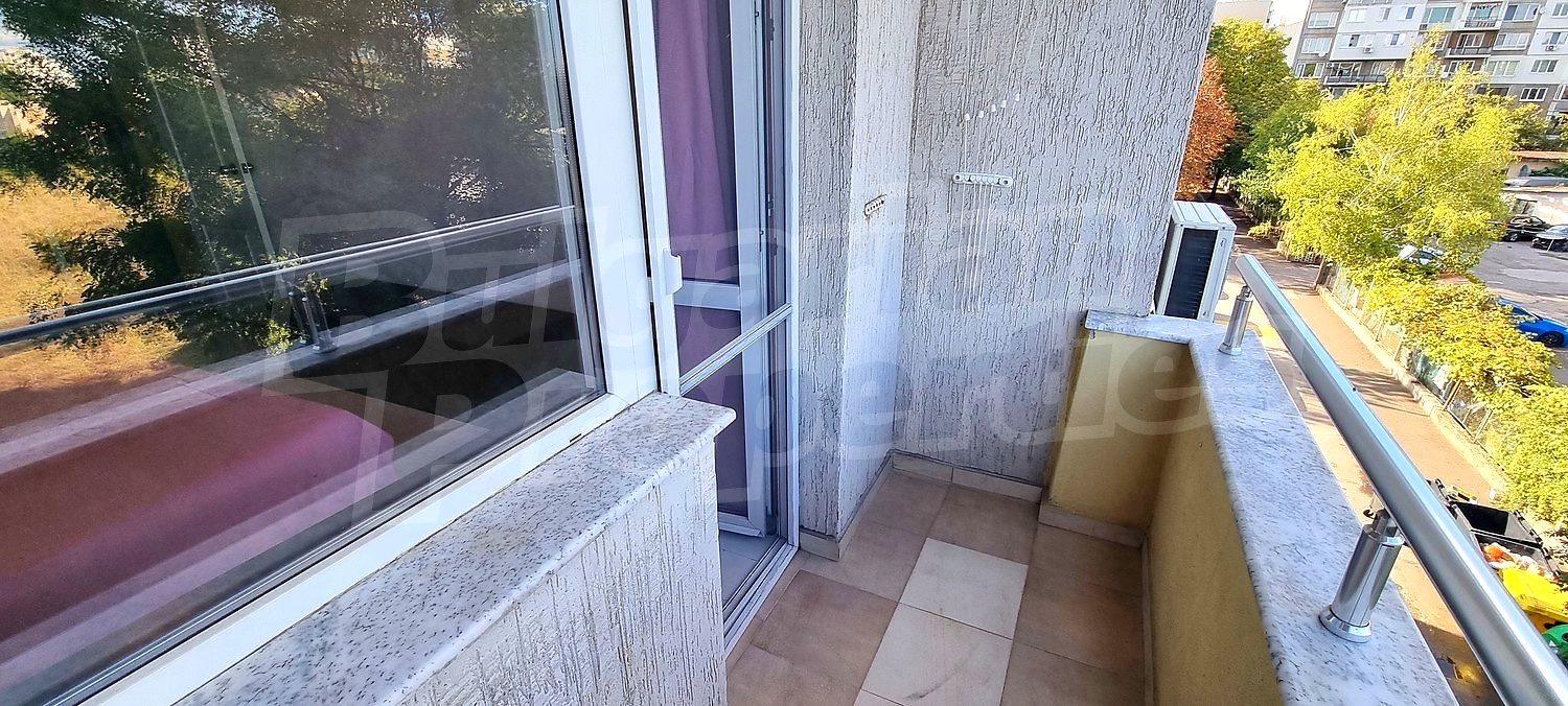 balcony, outside
