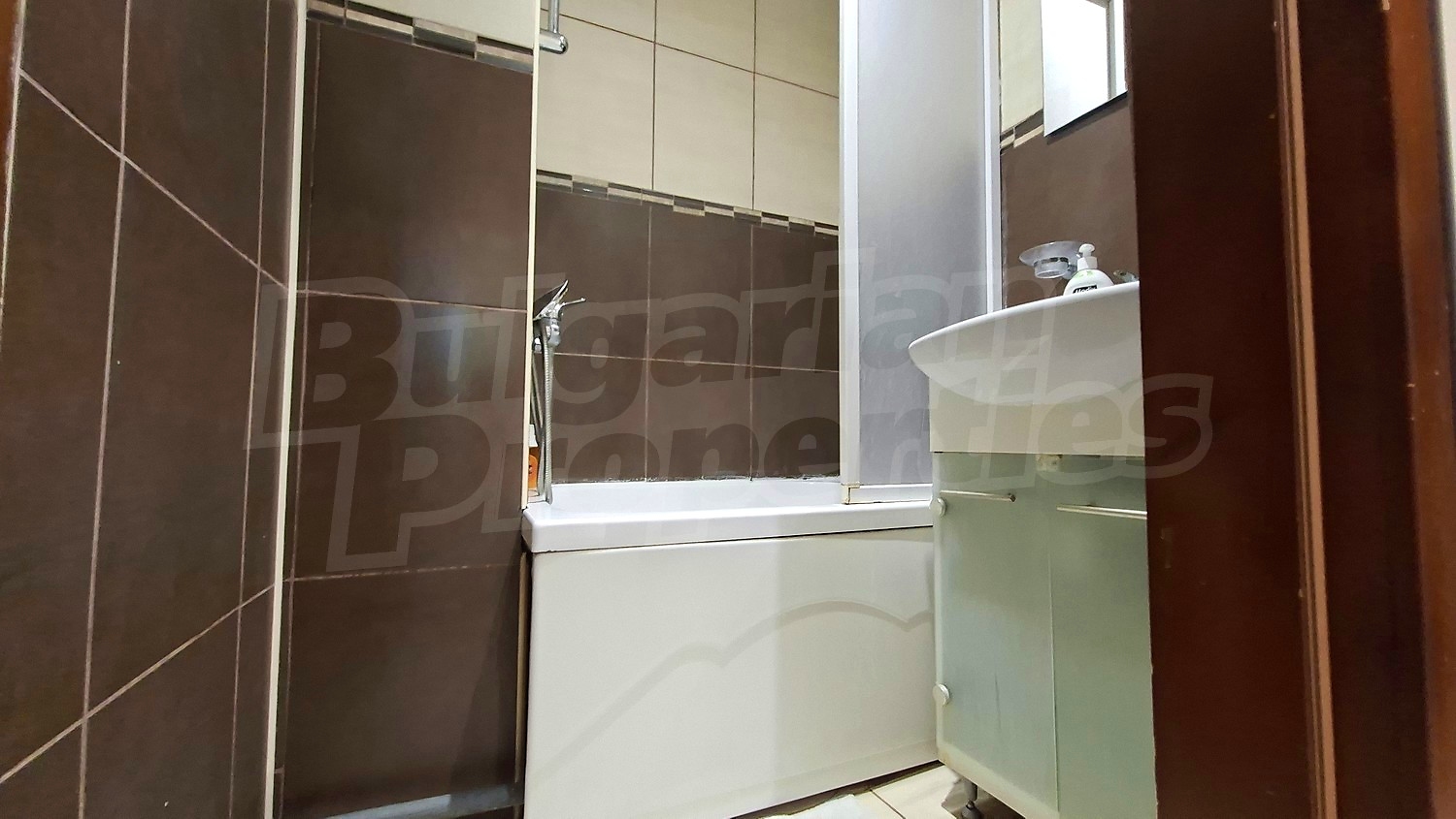 inside, bathroom