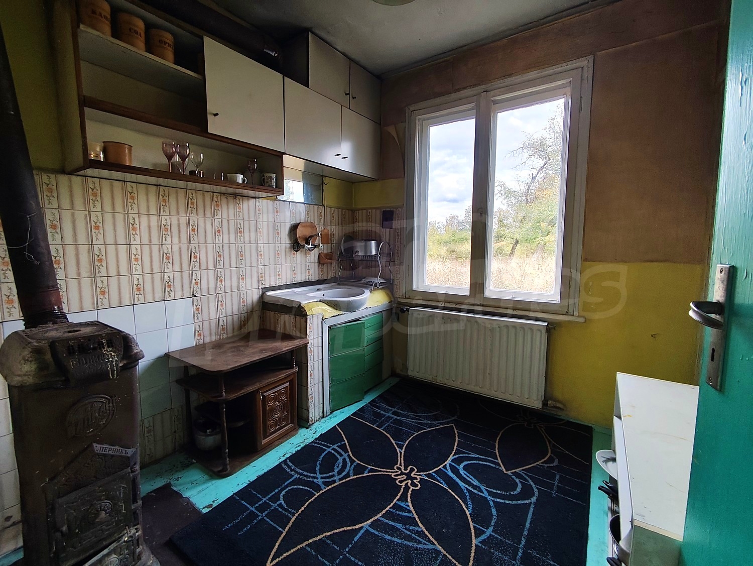 inside, kitchen