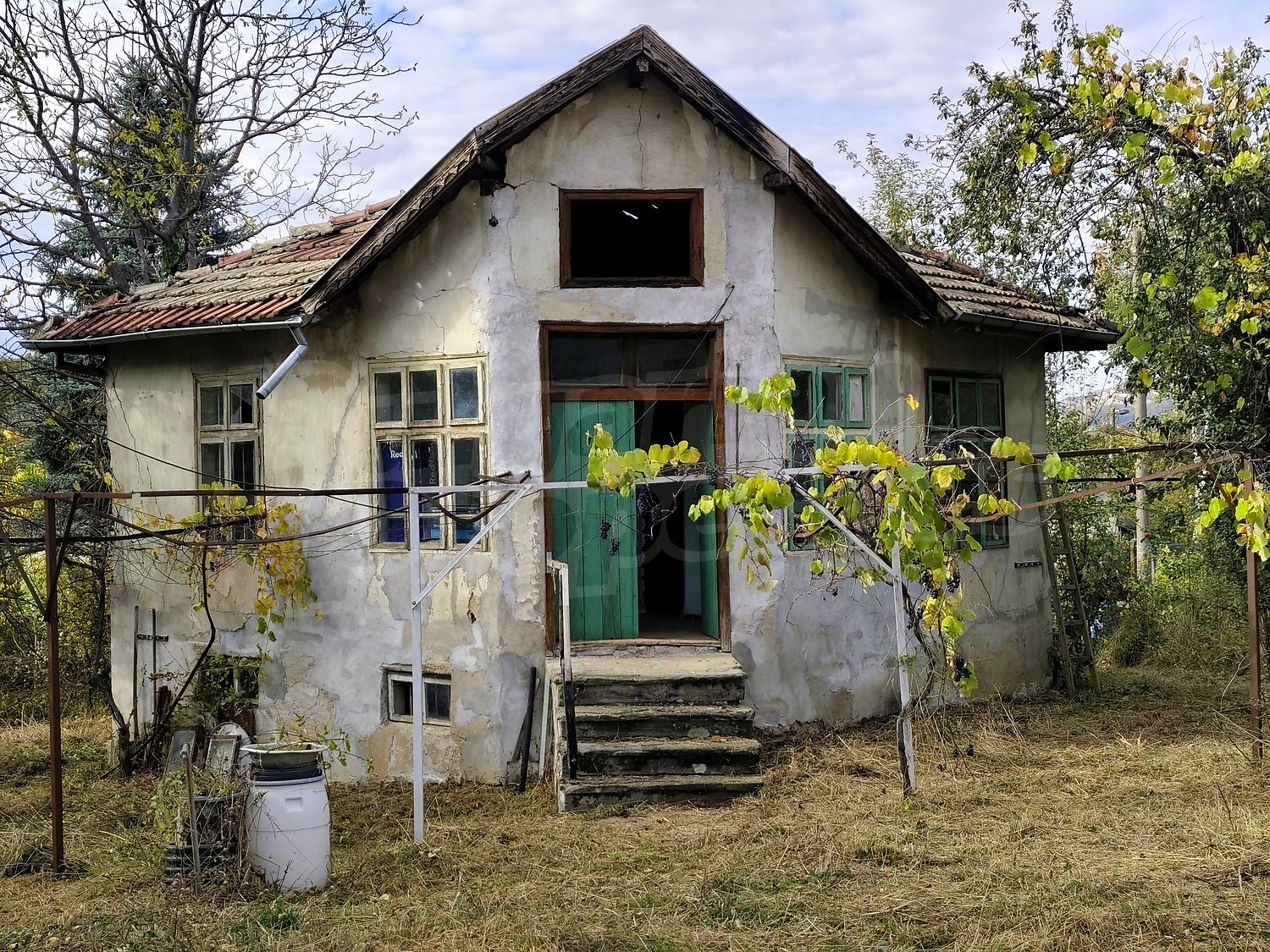 outside, facade, garden