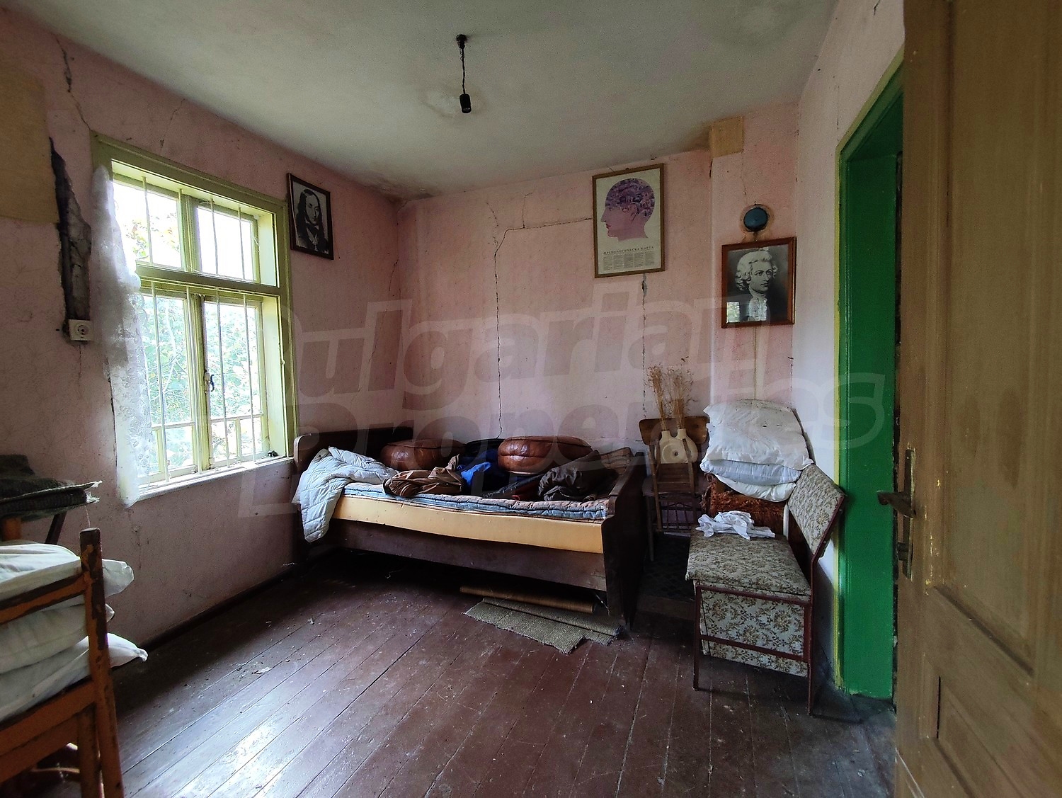 inside, bedroom