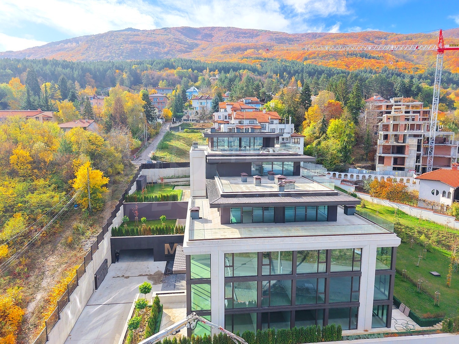 outside, facade, mountain, green area, parking