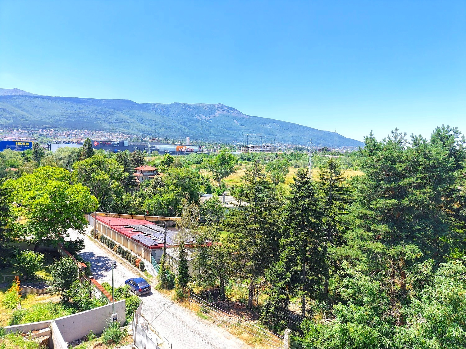 outside, mountain, green area