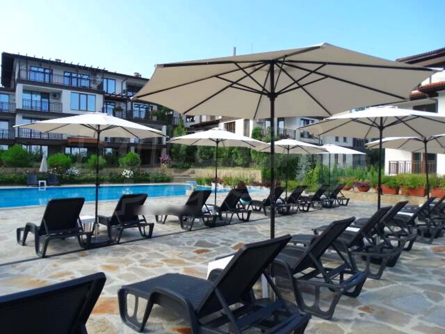 outside, pool