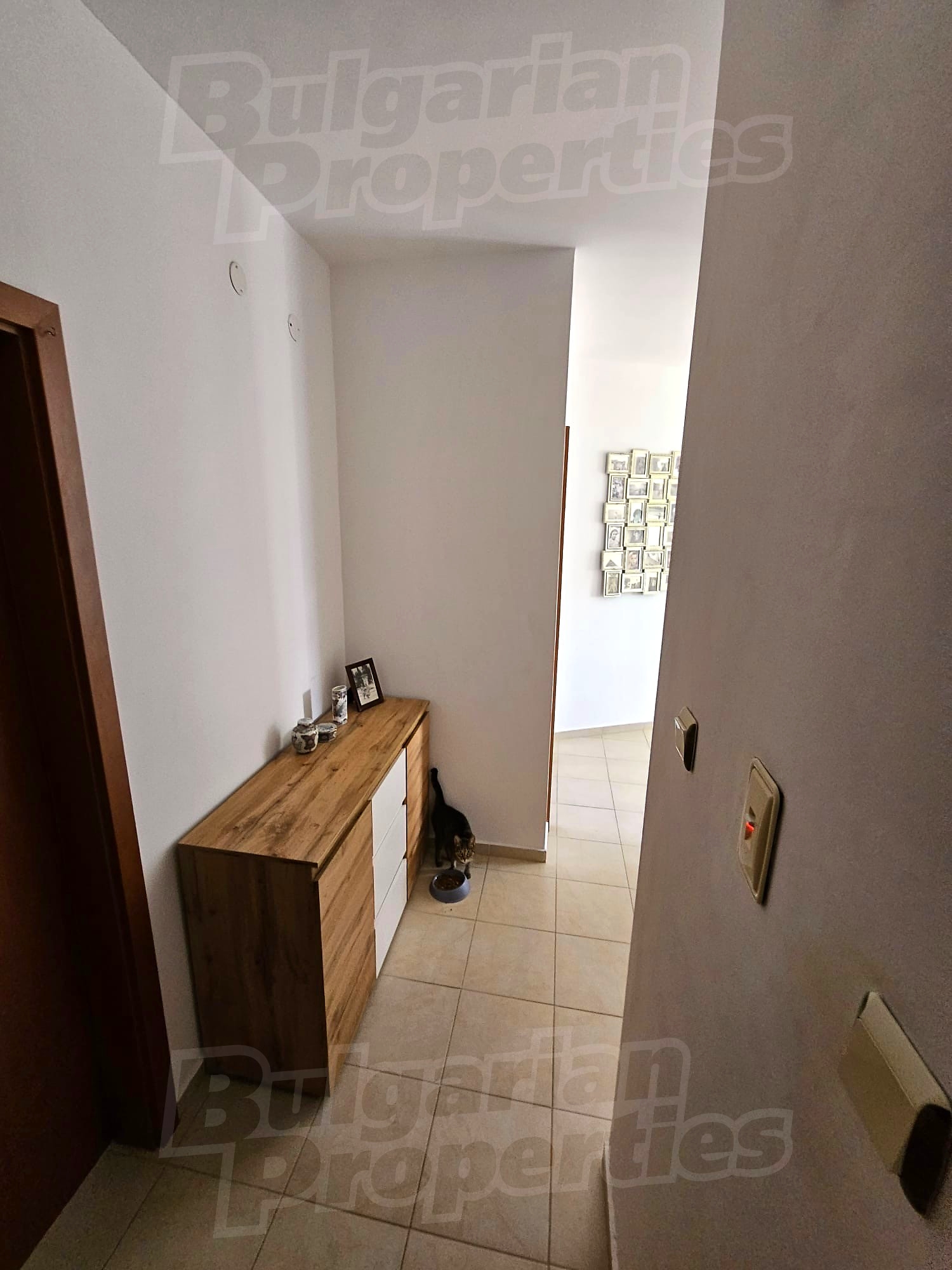 hallway, inside